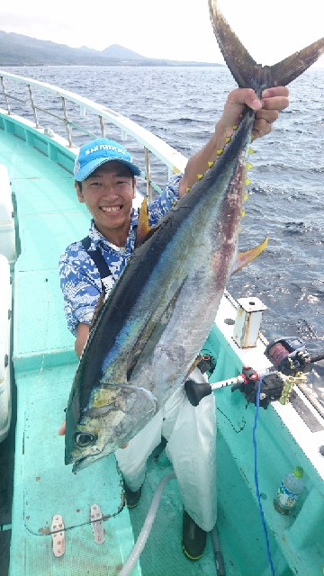 釣行報告】サバを泳がせて大型キハダを狙え！【森竜丸】: 浅ブロ沖船（浅草釣具の日常）