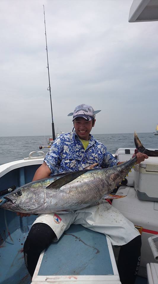 釣行報告 活イワシはやはり強い ライブベイトで狙う相模湾キハダ 浅ブロ沖船 浅草釣具の日常