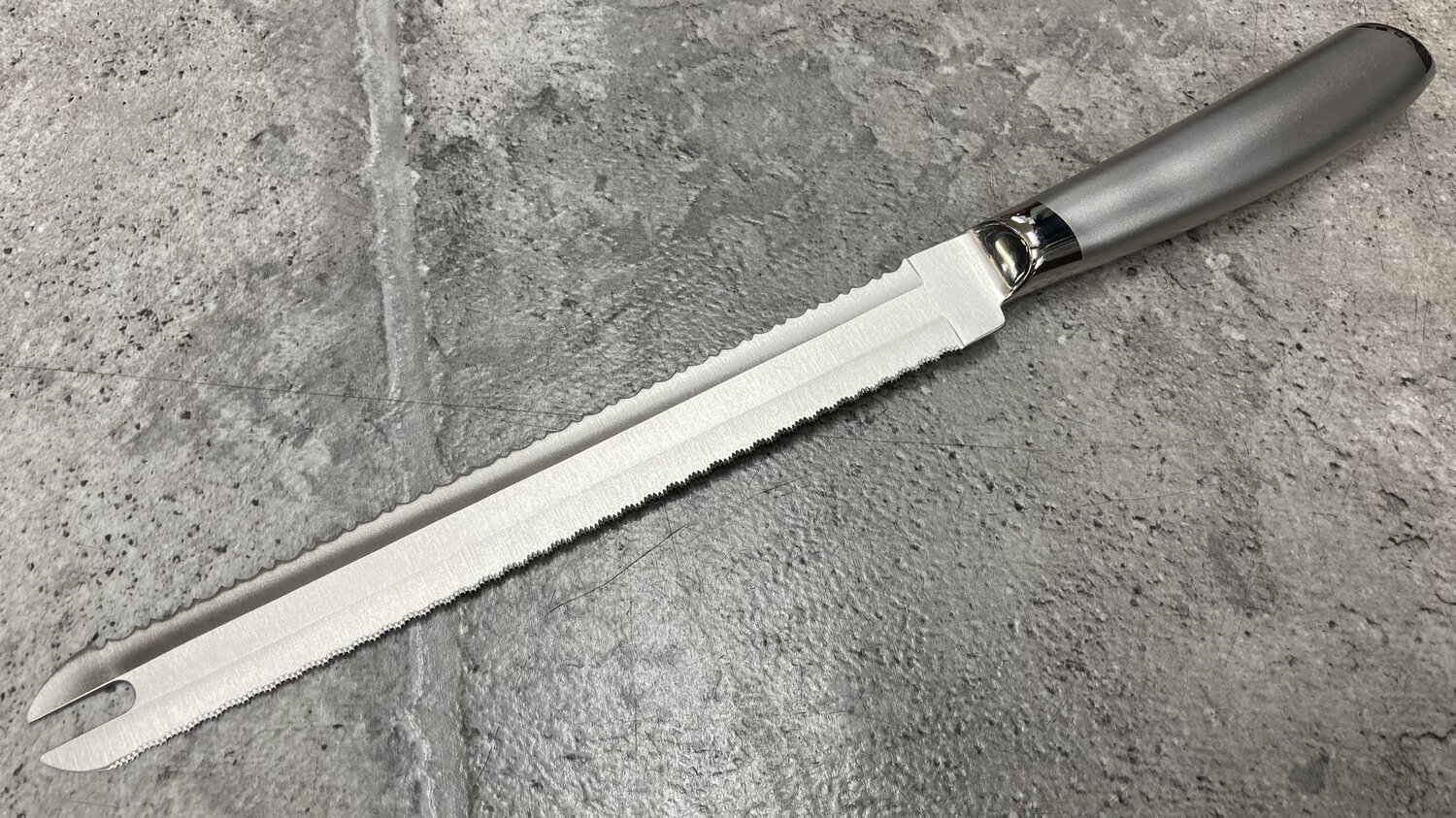 おすすめ 新型登場】ご家庭でのキハダの解体に♪大型魚に冷凍包丁: 浅ブロ 調理器具
