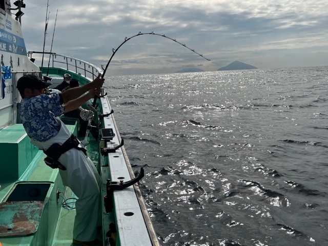 浅釣オリジナル】近海大物に！初代浅草200特装ver.【再入荷】: 浅ブロ沖船（浅草釣具の日常）